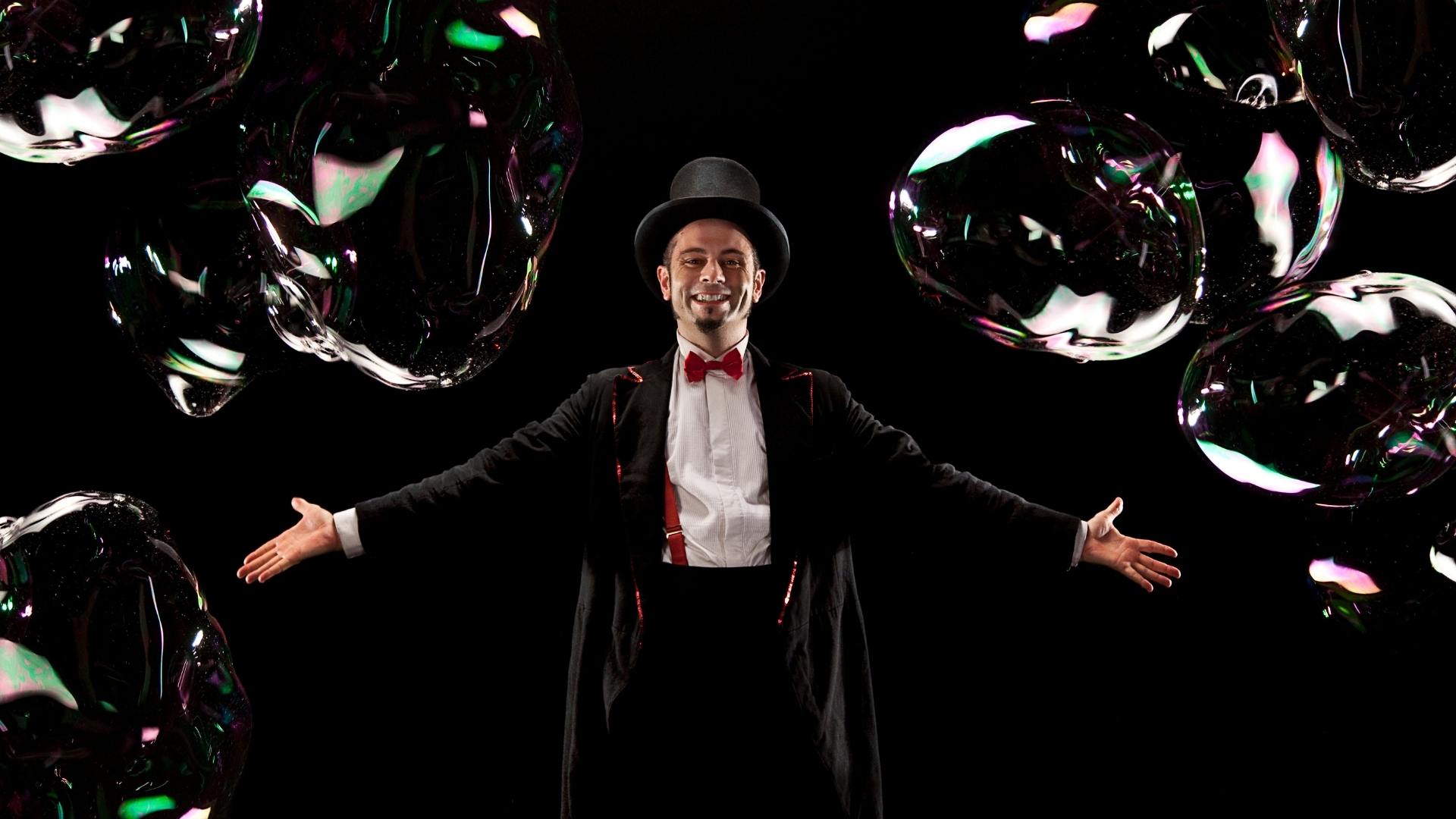 Ouverture des saponettes - Un concerto per bolle di sapone