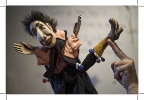 Momo, il dio della burla