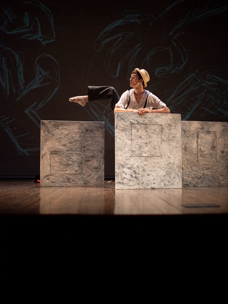 Pollicino Show messages.photo